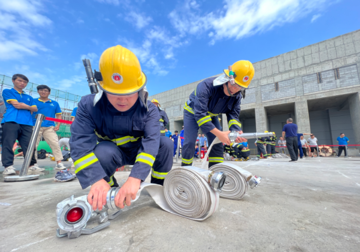 比比看!軌道交通工程開展消防技能比武活動(dòng)